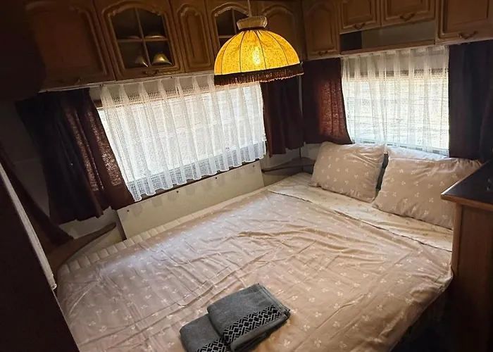 каравана мир Къмпинг Черноморец