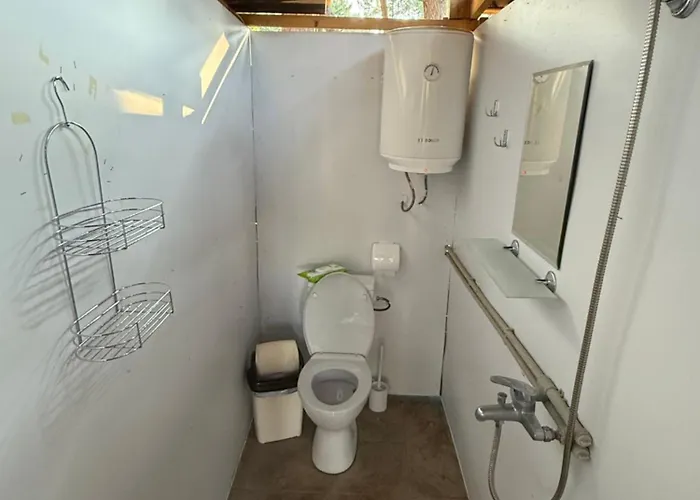 Къмпинг каравана мир *